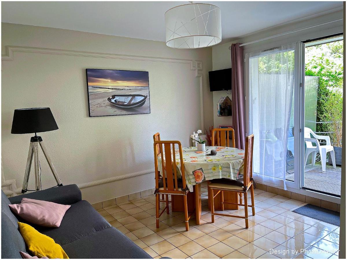 Cabourg, Appartement Plain Pied Avec Terrasse Acces Direct A La Plage ภายนอก รูปภาพ